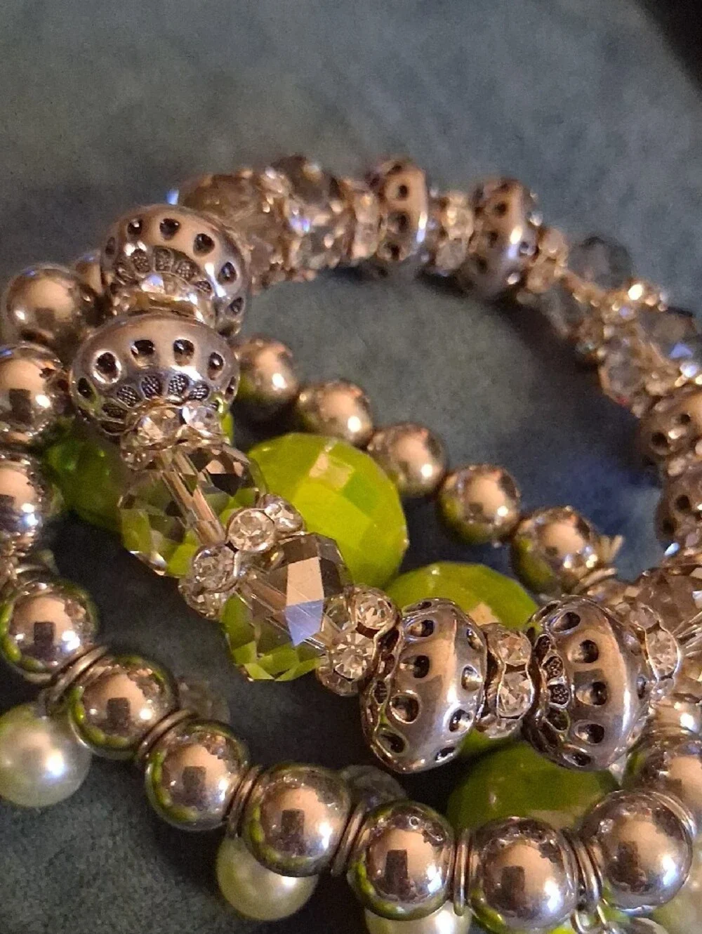 Green Beaded and Silver Accent Bracelet Set Matching Earrings.